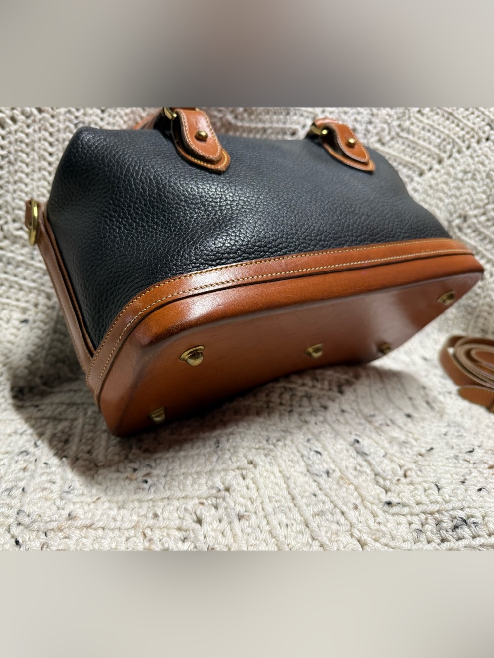 Vintage Dooney and Bourke Black Doctors Satchel - Picture 9 of 13